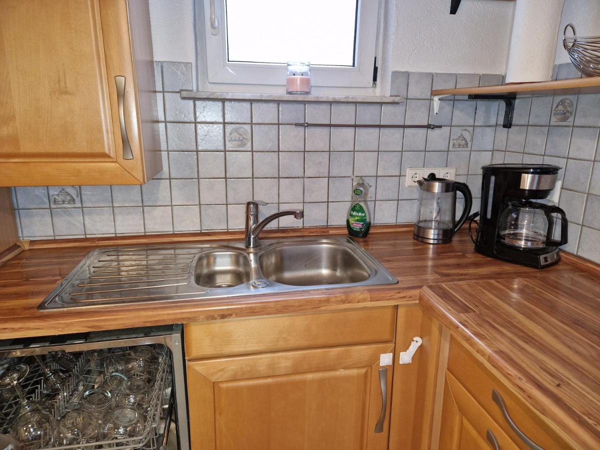 Ferienwohnung Blumenshein Bei Speyer Karlsruhe Familienfreundlich 5 Pers Zeiskam Exterior photo